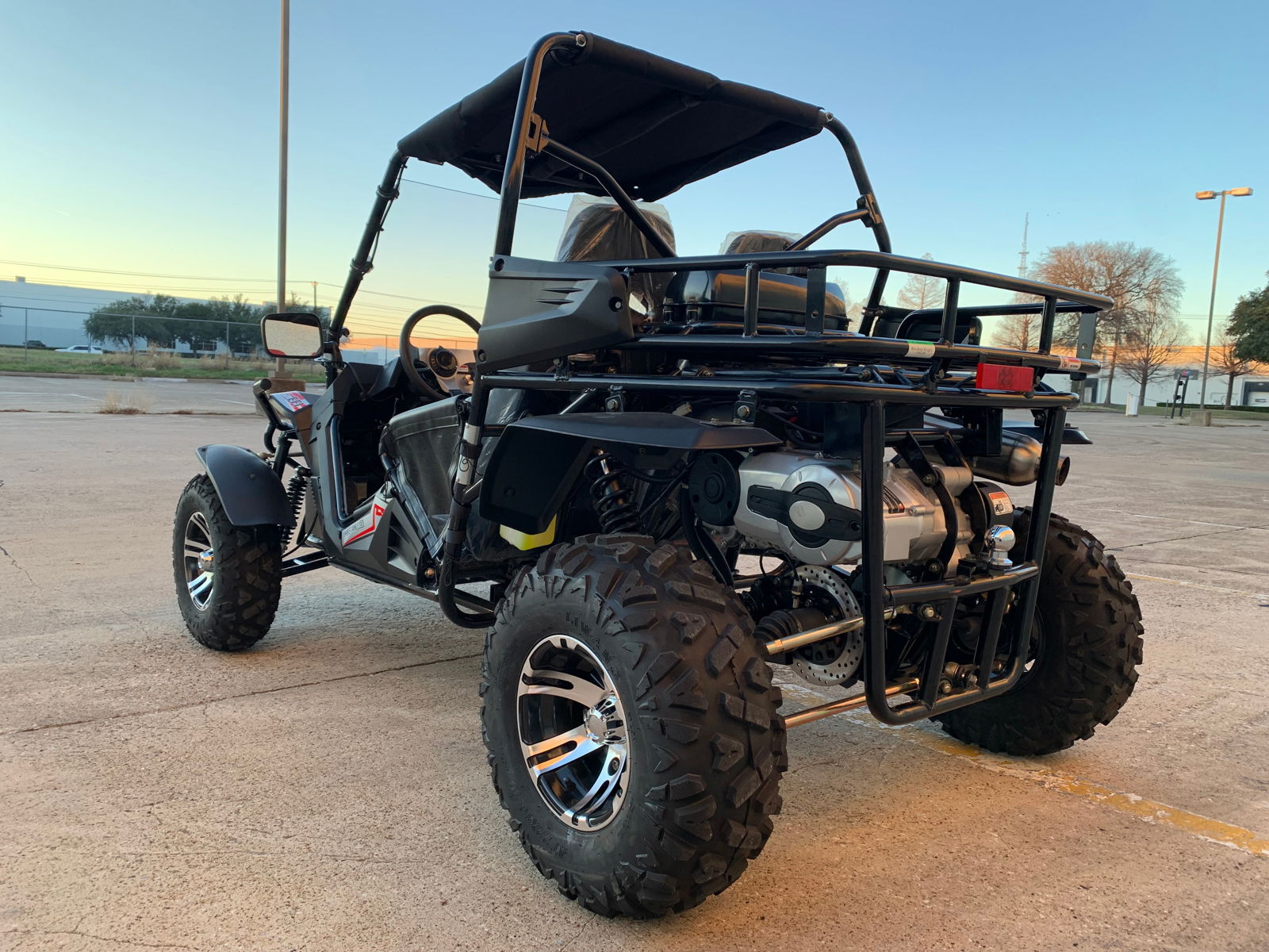 TrailMaster Cheetah 300EX EFI Deluxe UTV Go-Kart, Kardanantrieb, flüssigkeitsgekühlt, CVT-Automatik mit Rückwärtsgang – Bild 5